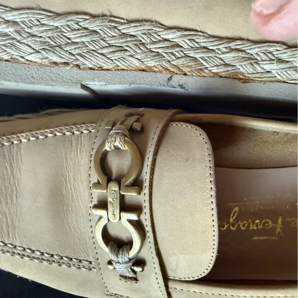 Salvatore Ferragamo Beige Suede Leather Espadrille Loafer Size 9 AA